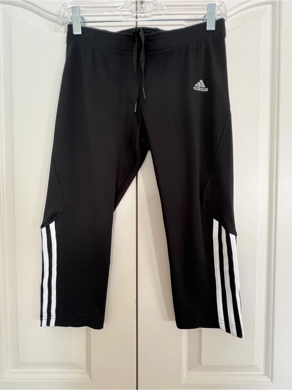 adidas Black/ White CLIMA 365 3/4 Capri with White 3-Stripes, back pocket Size M